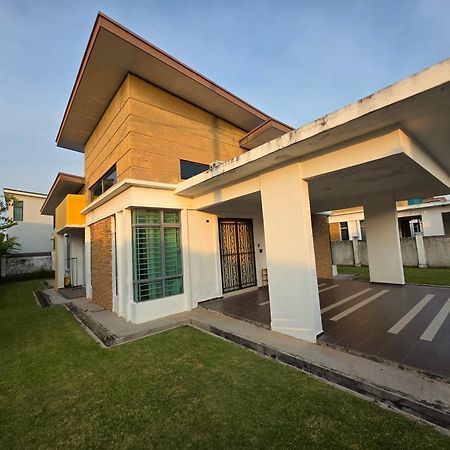 Siantan In Paya Rumput Near Std Hang Jebat, Sg Udang & Uitm Lendu Malacca Exterior photo